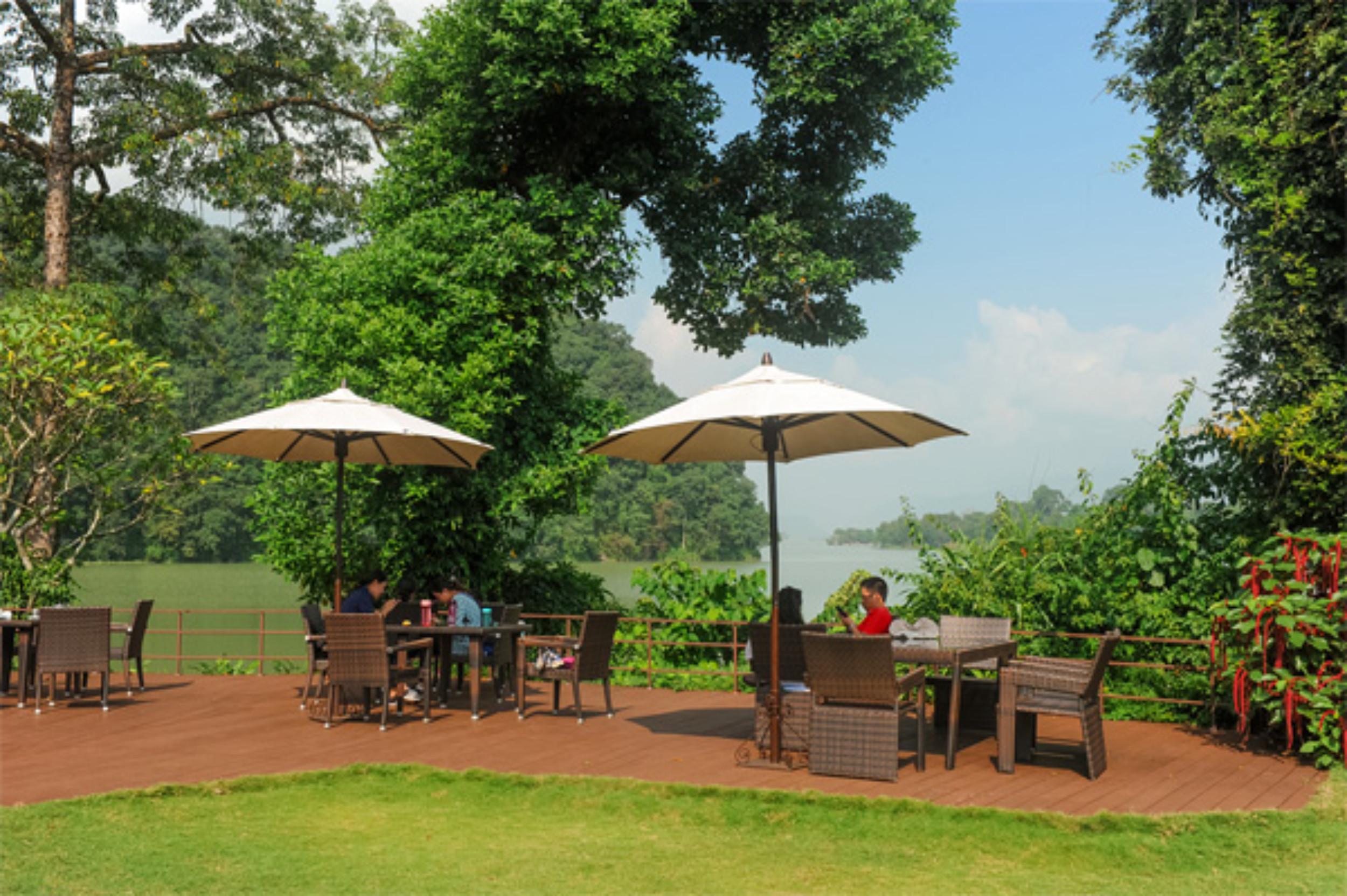 Fish Tail Lodge Pokhara Esterno foto