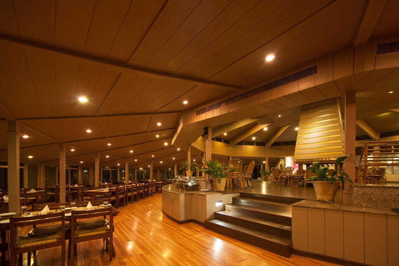Fish Tail Lodge Pokhara Esterno foto