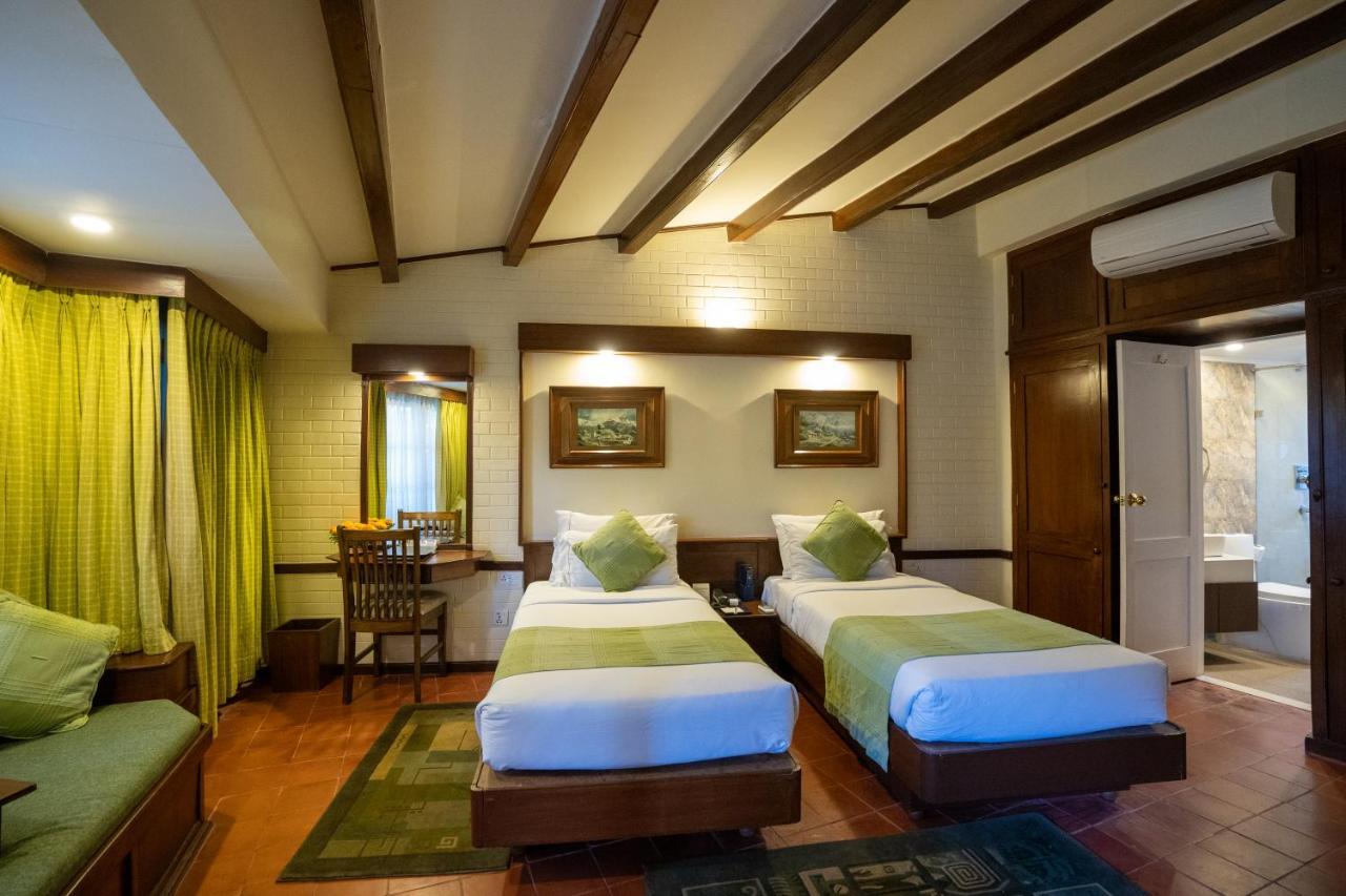 Fish Tail Lodge Pokhara Esterno foto