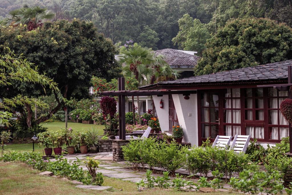 Fish Tail Lodge Pokhara Esterno foto